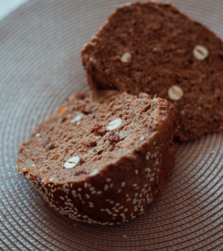 Нереально вкусный, а самое главное полезный, с фруктово-зерновой Хлеб ?